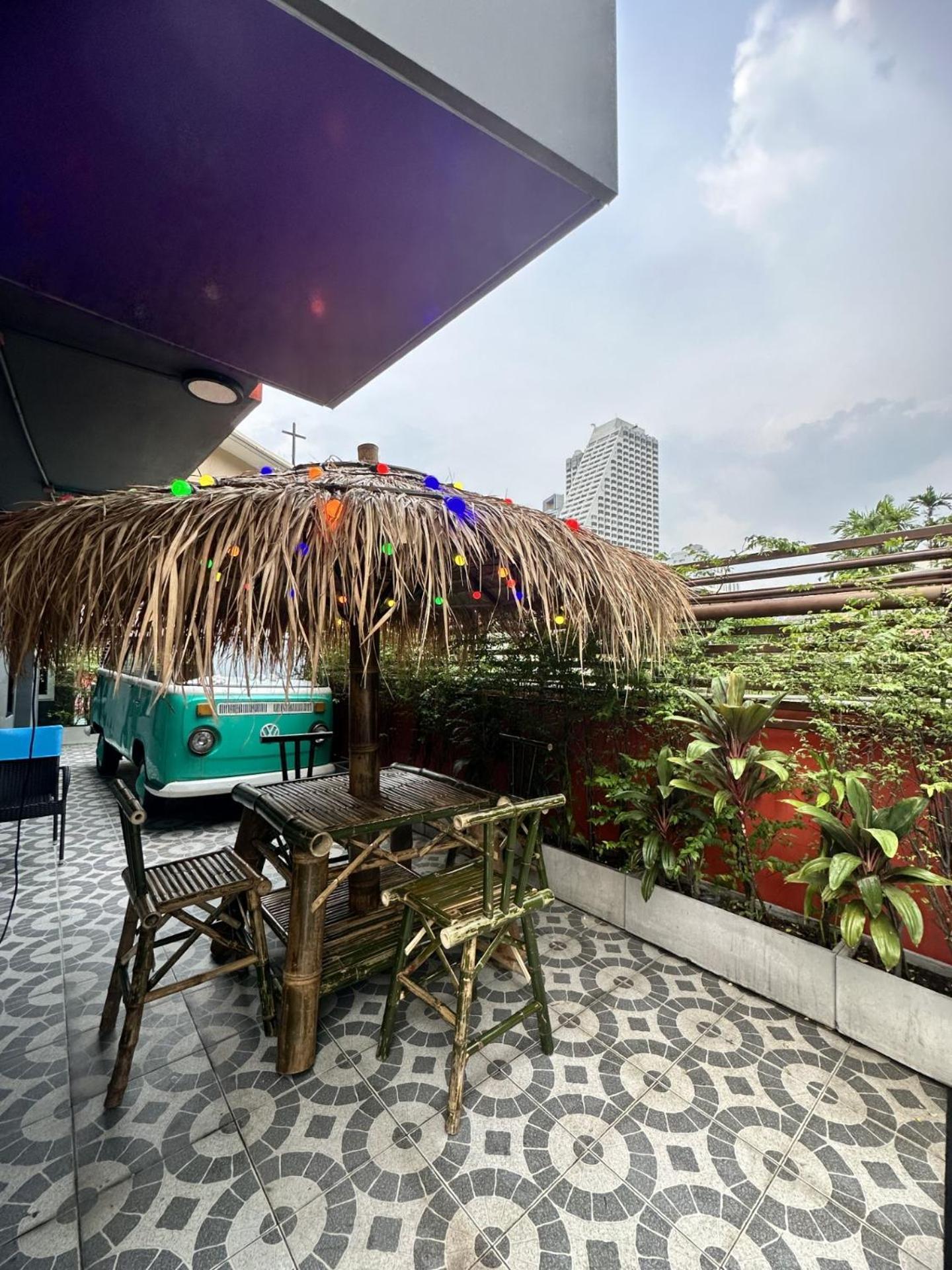 เอช-ดิสตริก บูทิก พอชโฮเต็ล Hostel กรุงเทพมหานคร ภายนอก รูปภาพ