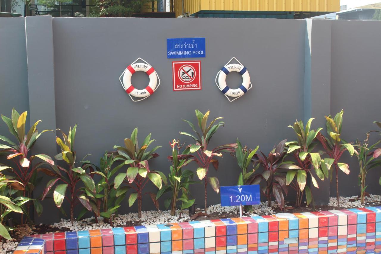 เอช-ดิสตริก บูทิก พอชโฮเต็ล Hostel กรุงเทพมหานคร ภายนอก รูปภาพ