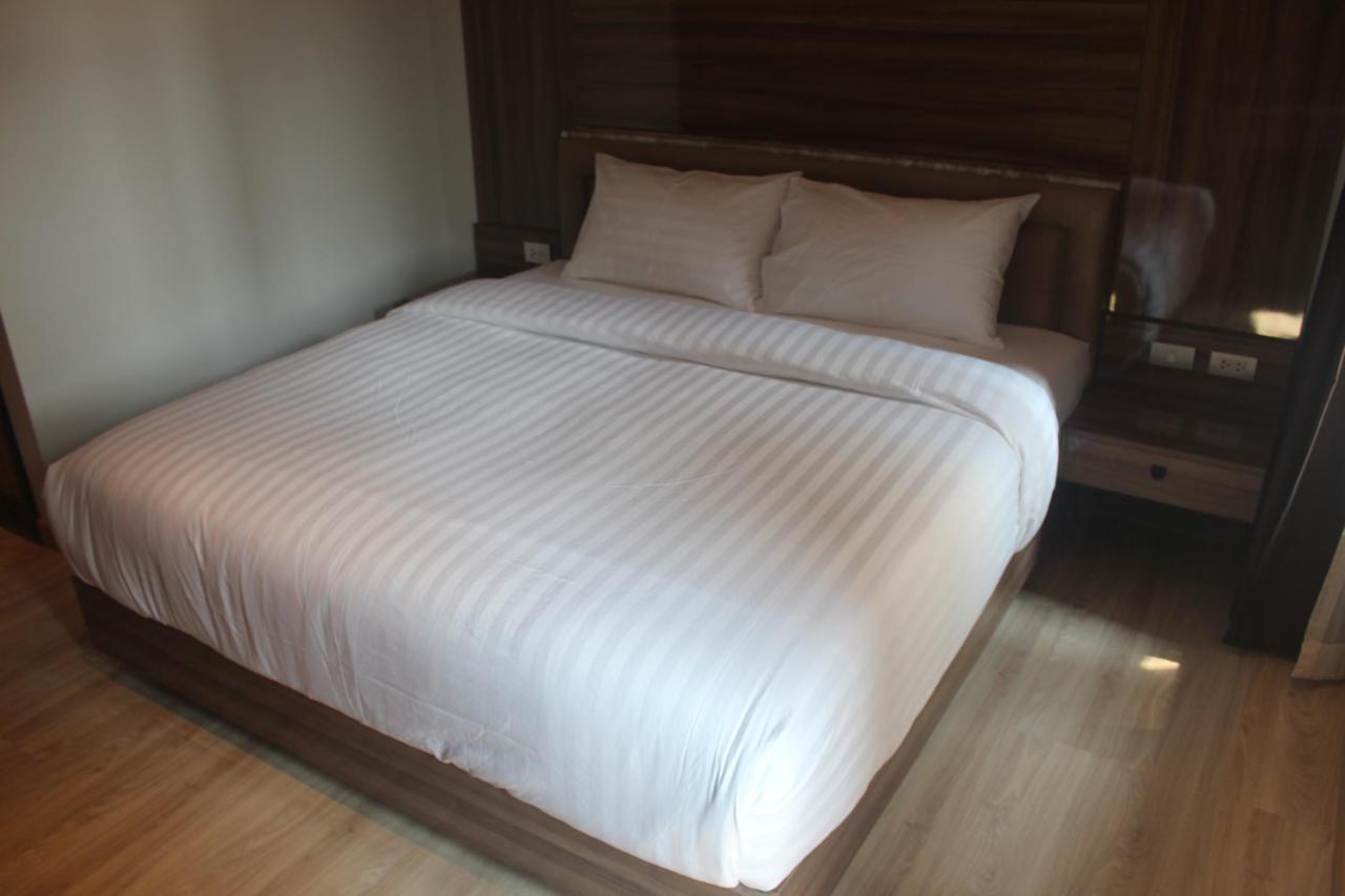 เอช-ดิสตริก บูทิก พอชโฮเต็ล Hostel กรุงเทพมหานคร ภายนอก รูปภาพ