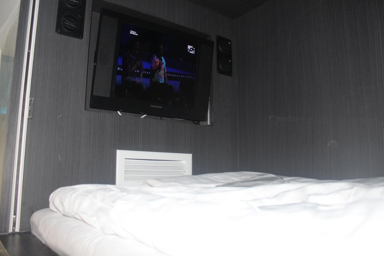 เอช-ดิสตริก บูทิก พอชโฮเต็ล Hostel กรุงเทพมหานคร ภายนอก รูปภาพ
