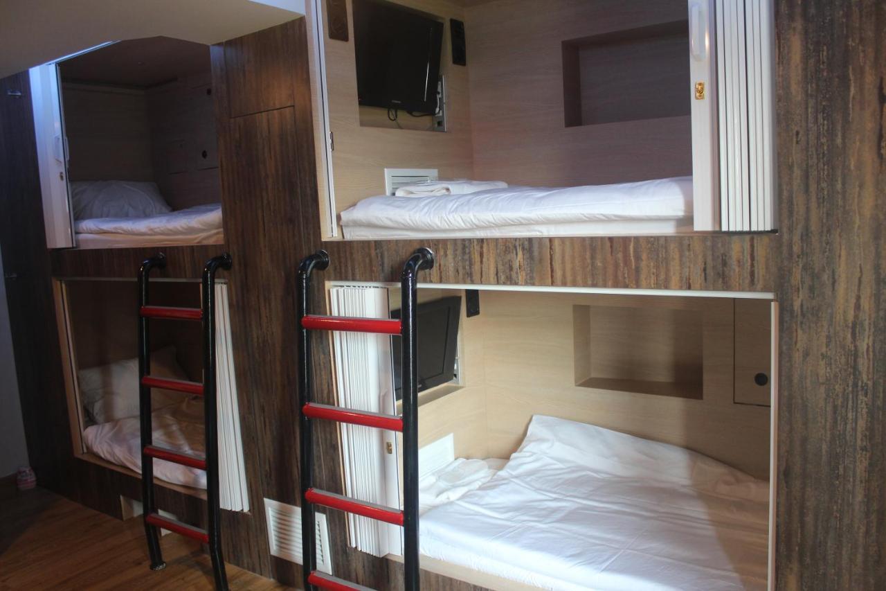 เอช-ดิสตริก บูทิก พอชโฮเต็ล Hostel กรุงเทพมหานคร ภายนอก รูปภาพ